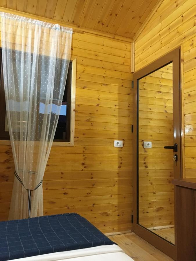 Violet Village Borsh Kültér fotó