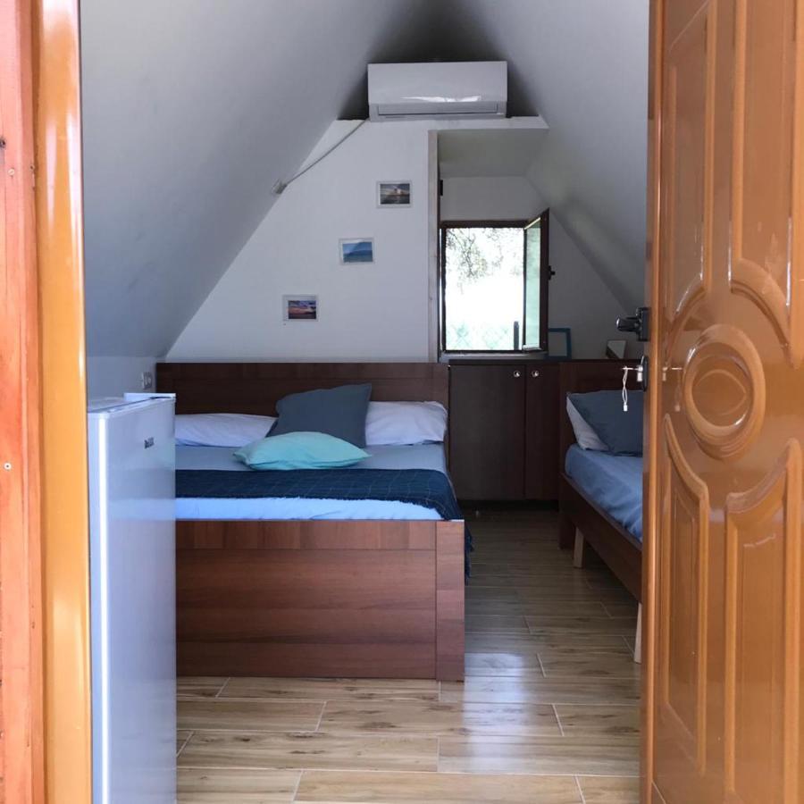 Violet Village Borsh Kültér fotó