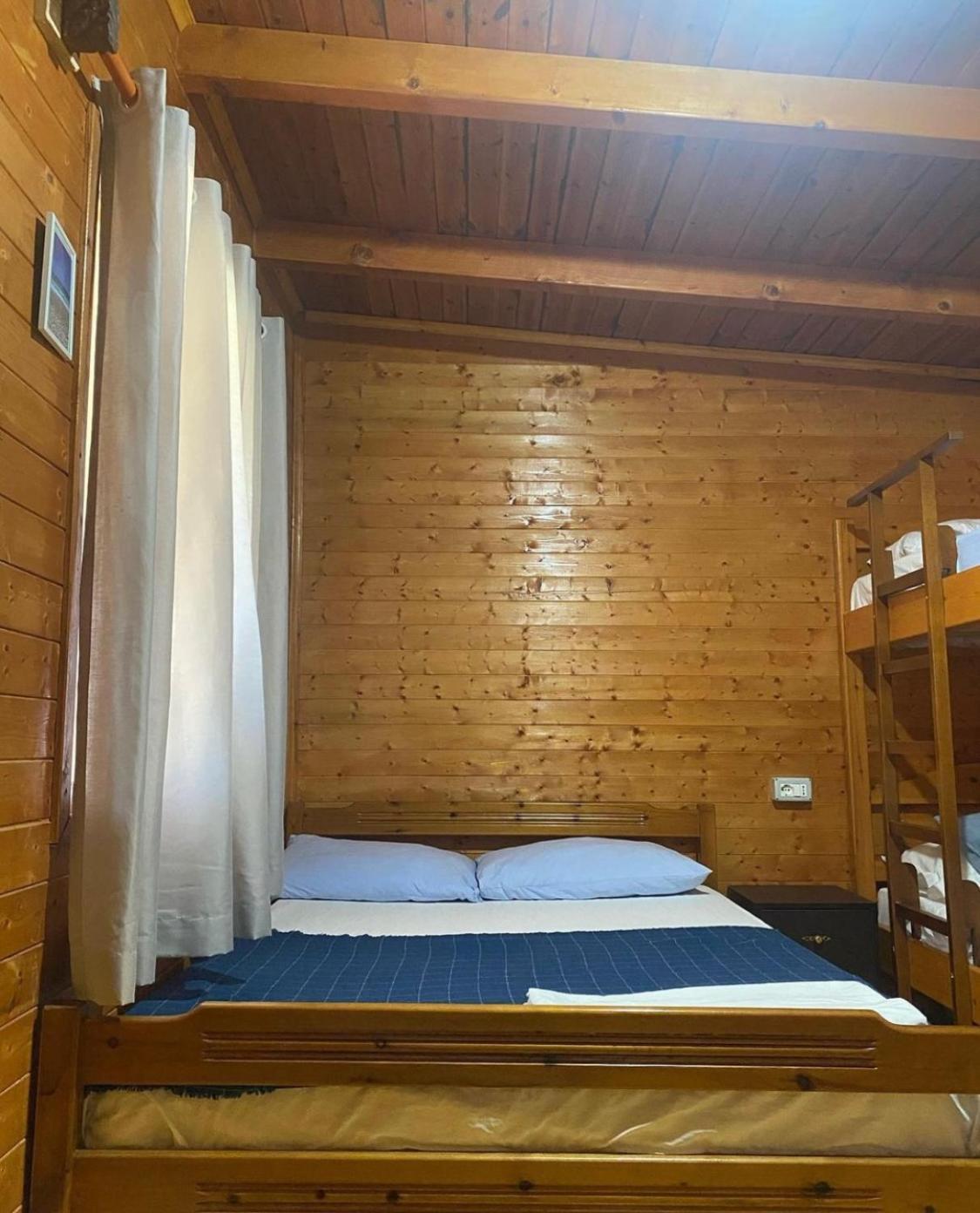 Violet Village Borsh Kültér fotó